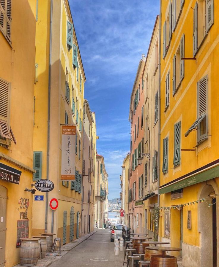 Appartement Avec Magnifique Vue Mer Ajaccio  Exteriör bild