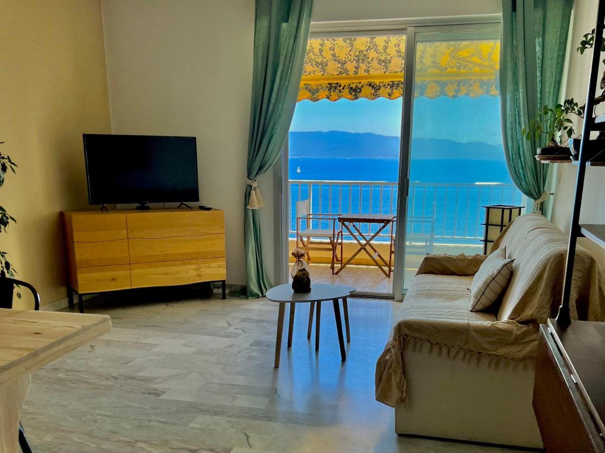 Appartement Avec Magnifique Vue Mer Ajaccio  Exteriör bild